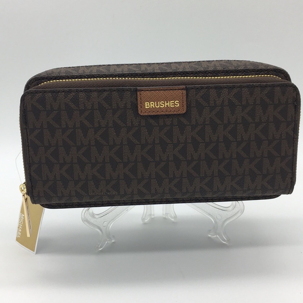 Michael Kors Jet Set Travel LG DBL ZIP TRV POUCH - Picture 3 of 10